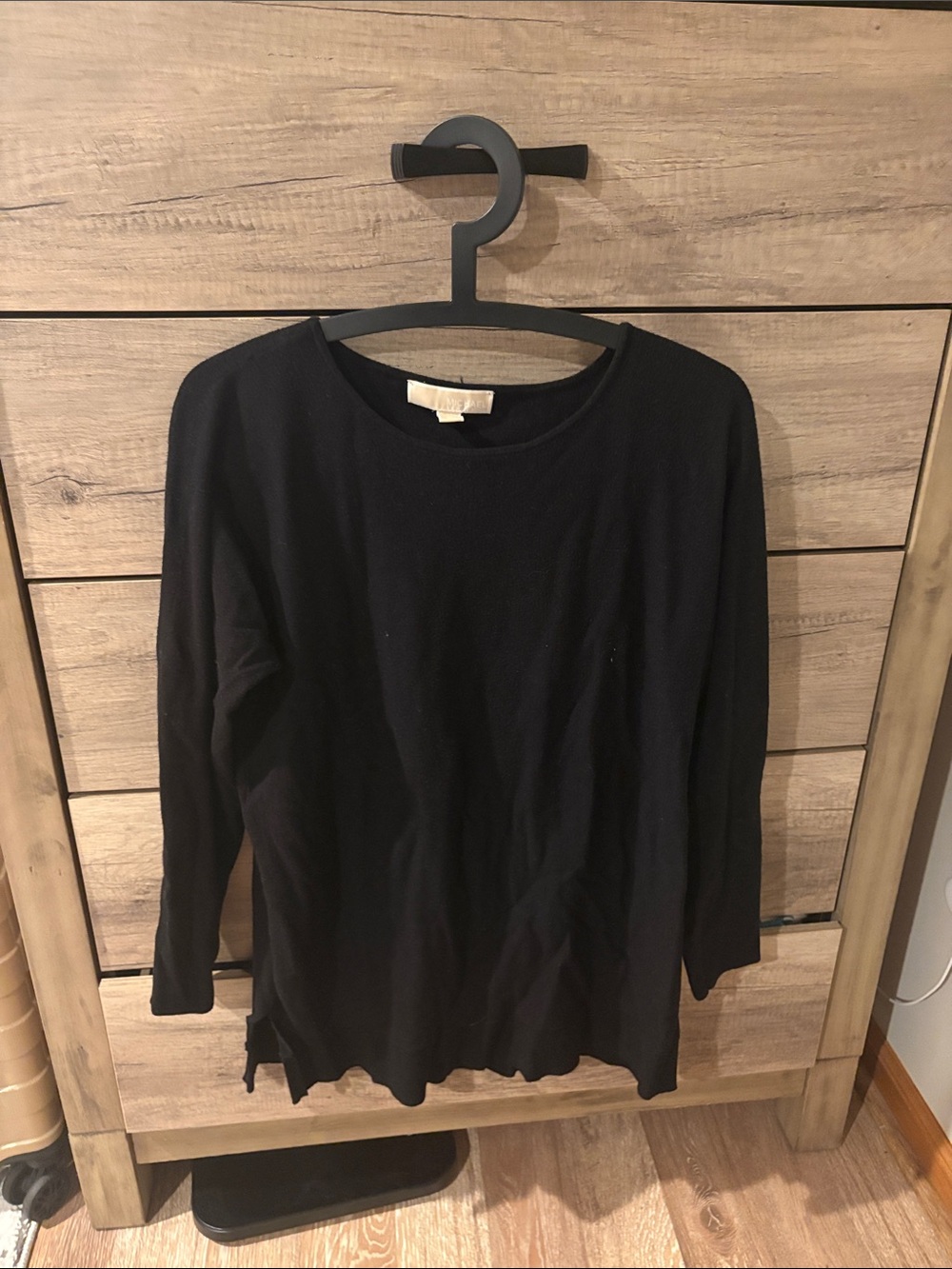 Black Women's Lightweight Sweater